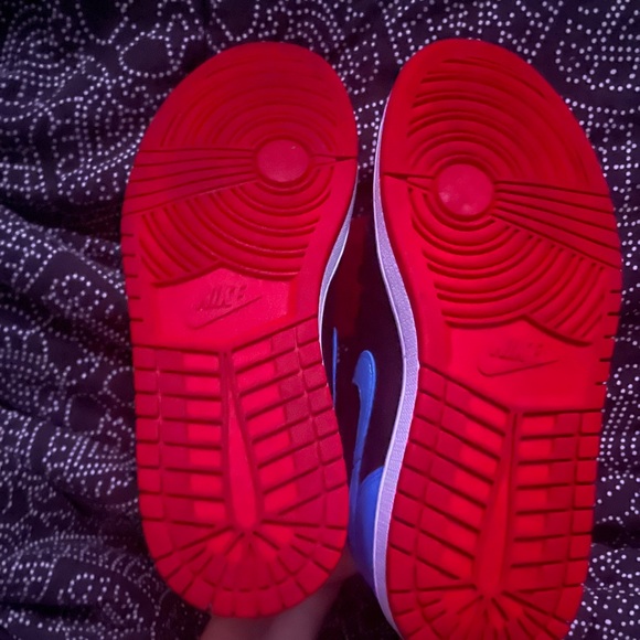 Jordan Black and Blue High-Top Sneakers - Picture 5 of 5